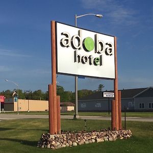 Adoba Hotel Naubinway